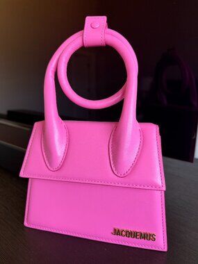 Jaquemus Pink Le Chiquito Noeud Leather Bag